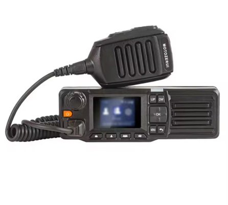 kupować D828 4G UHF VHF Wysokiej mocy Dwu-Way Radio dla pojazdów Intercom Equipment Handheld 4G LTE Poc Mobile Terminal produkcja internetowa