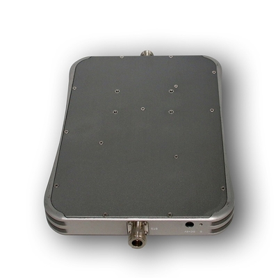 kupować Akcesoria do powtarzacza Antenna i zasilacz Wydzielenie fałszywe ≤-36 dBm 4g Wzmocnienie powtarzacza Popraw zasięg o mocy wyjściowej 10± 2d8m Uplink produkcja internetowa