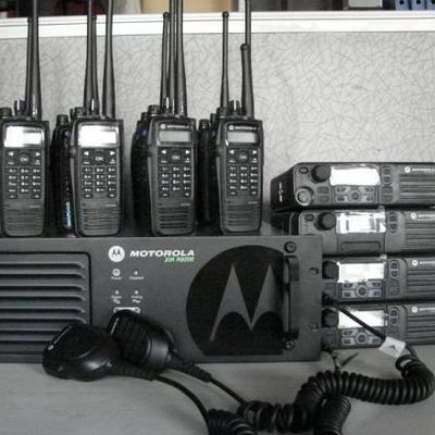 kupować Motorola DR3000 25W DMR Digital Wireless Repeater with IPX6 Water Resistance and 0-50km Range Two Way Radio produkcja internetowa