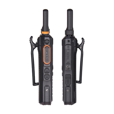 INRICO T640A POC Długodystansowy Dwu-Way Radio 15 godzin czasu rozmowy DMR Mode POC Długodystansowy Dwu-Way Radio IP54 Ocena Ultra-cienkie Portable Design z wbudowaną anteną