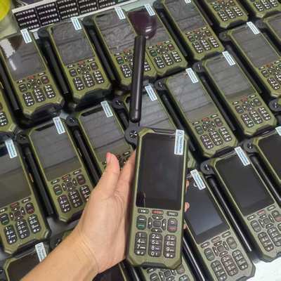 DM-1706 Portable Walkie Talkie with IPX4 Water Resistance 1500mAh Battery and 16 Storage Channels for Outdoor Communication